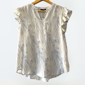 Papermoon size M Grey and White Abstract Print Flutter Sleeve Pullover Top